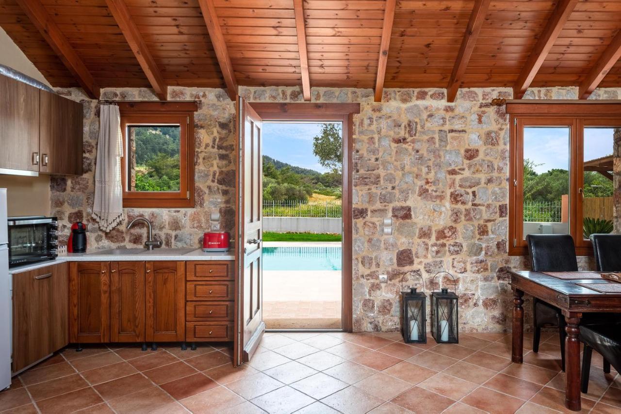 Filerolia Stone House Villa Pastida Exterior photo